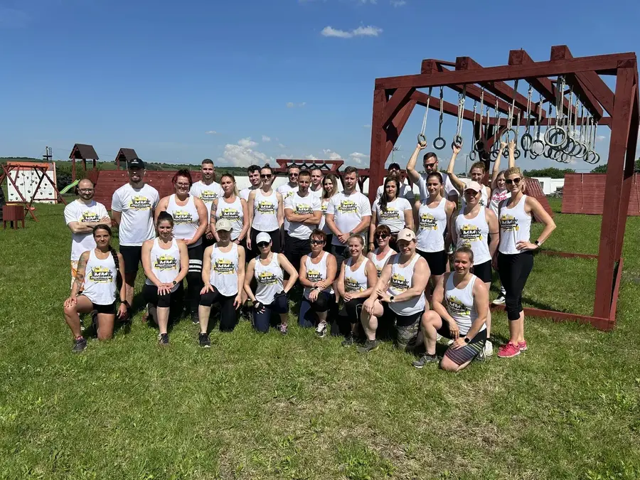 A csapat dinamikusan bővül 8